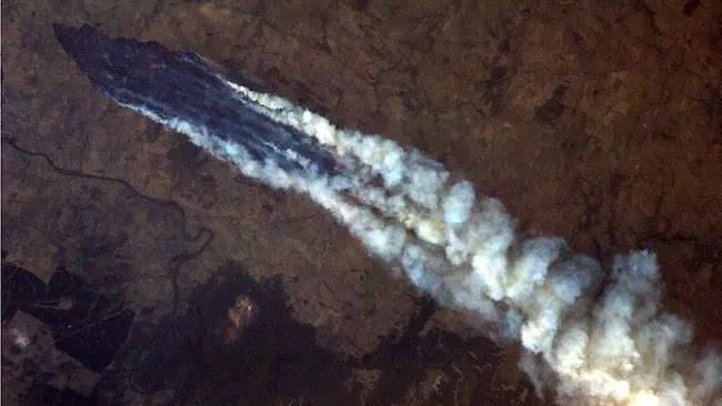 359596-bushfires-from-space