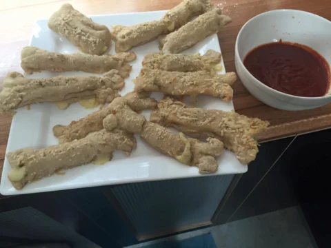 Kosti